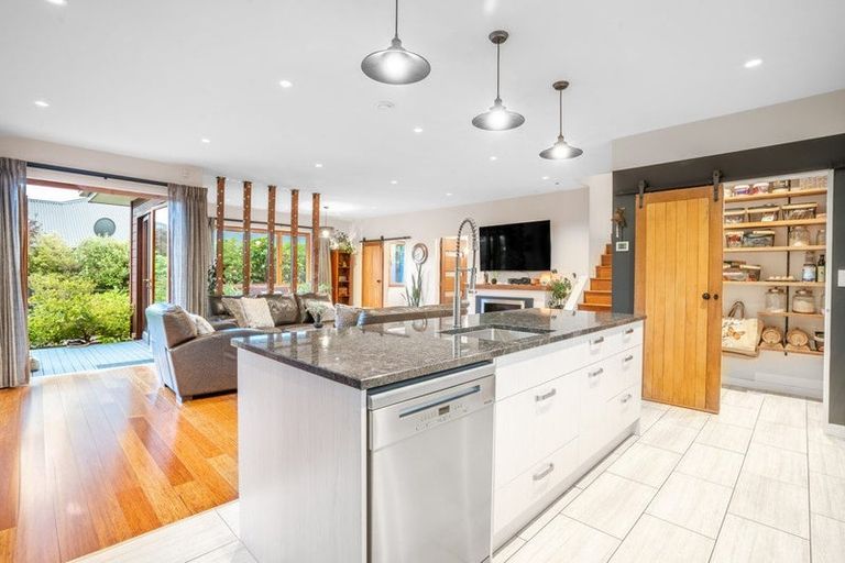 Photo of property in 40 Hillsborough Terrace, Hillsborough, Christchurch, 8022