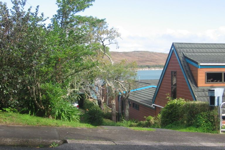 Photo of property in 11 Cliff Street, Onerahi, Whangarei, 0110