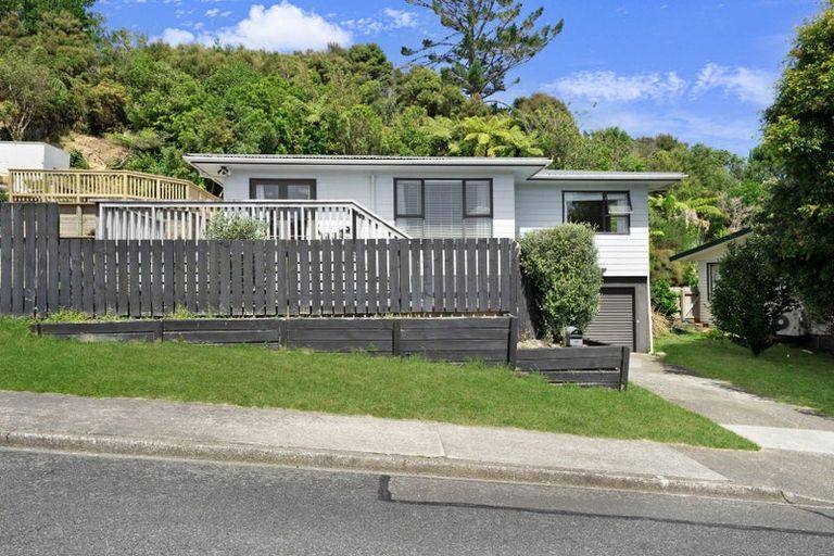Photo of property in 36 Kingsley Street, Stokes Valley, Lower Hutt, 5019