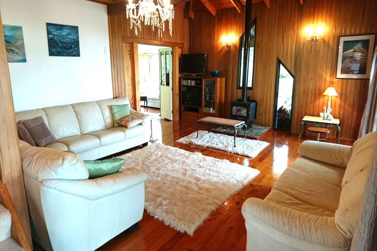 Photo of property in 5 Kirkpatrick Street, Kohukohu, 0491