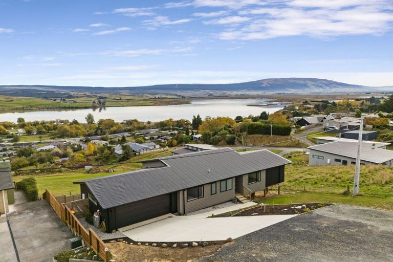 Photo of property in 6 Kingsgate Lane, Waihola, Milton, 9073