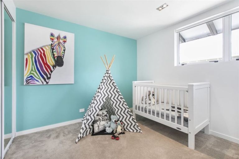 Photo of property in 1/16 Bracken Avenue, Takapuna, Auckland, 0622