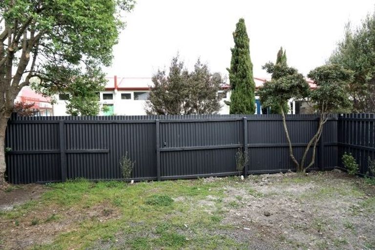 Photo of property in 25 Nursery Road, Phillipstown, Christchurch, 8011