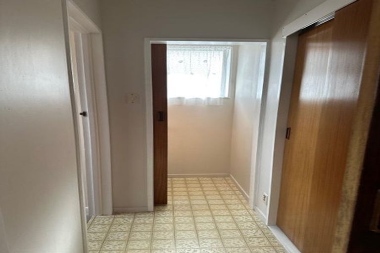 Photo of property in 2 Keir Crescent, Lansdowne, Masterton, 5810