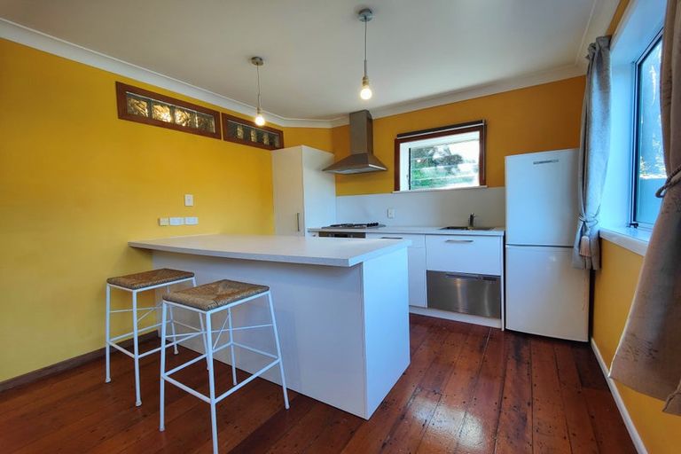 Photo of property in 47 Melrose Road, Island Bay, Wellington, 6023