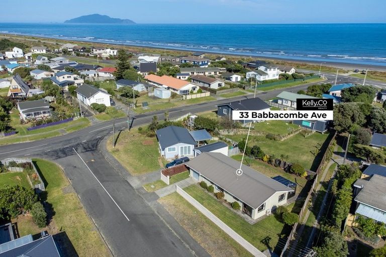 Photo of property in 33 Babbacombe Avenue, Otaki Beach, Otaki, 5512