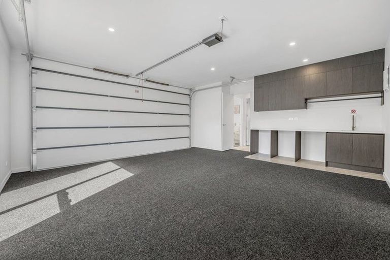 Photo of property in 8 Hing Street, Flat Bush, Auckland, 2019
