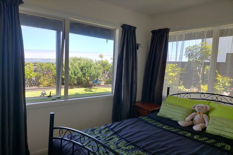 Photo of property in 9 Moana Road, Plimmerton, Porirua, 5026