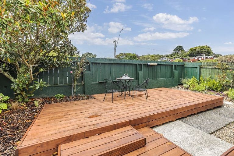 Photo of property in 29b Hinau Street, Tawa, Wellington, 5028