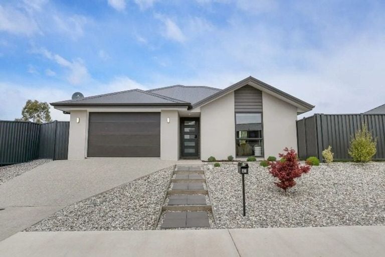 Photo of property in 41 Wallis Drive, Cromwell, 9310