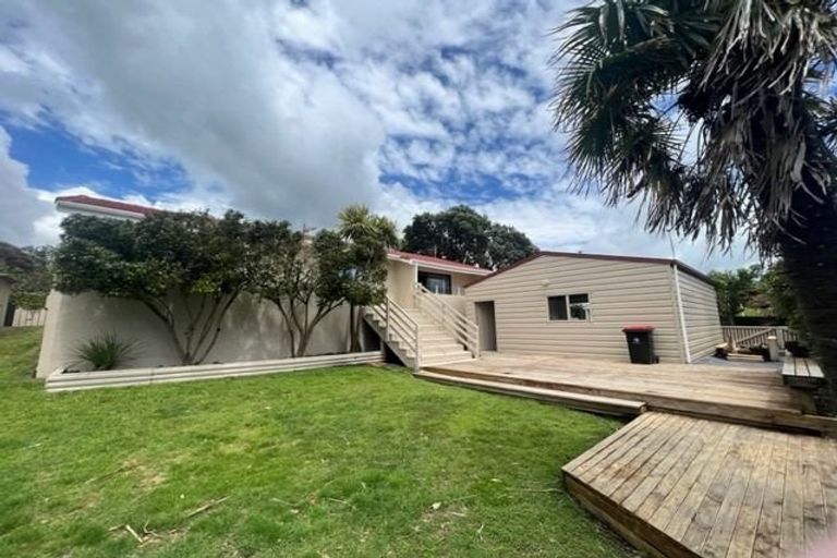 Photo of property in 236 Papamoa Beach Road, Papamoa Beach, Papamoa, 3118