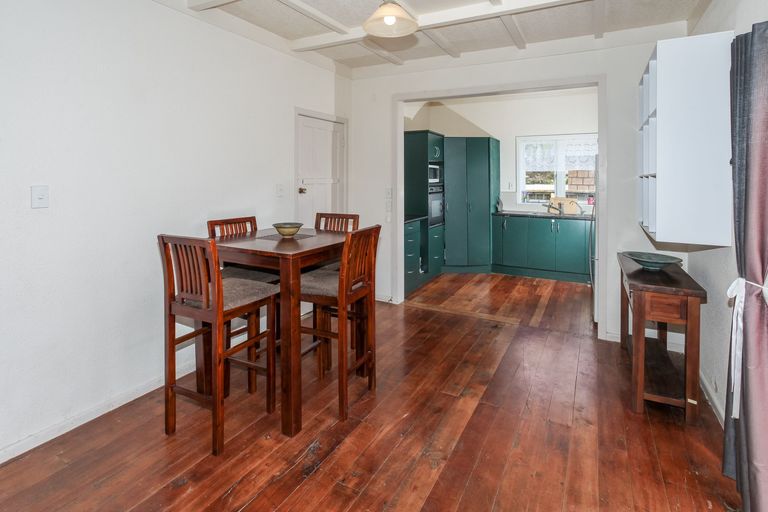 Photo of property in 18b Henderson Avenue, Tuakau, 2121