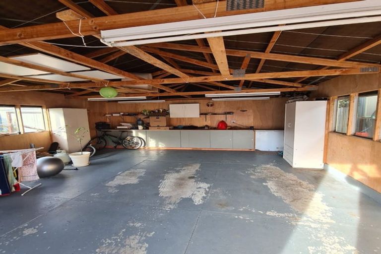 Photo of property in 39 Fairfield Avenue, Fairfield, Lower Hutt, 5011