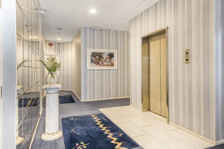 Photo of property in 4/15h Auburn Street, Takapuna, Auckland, 0622