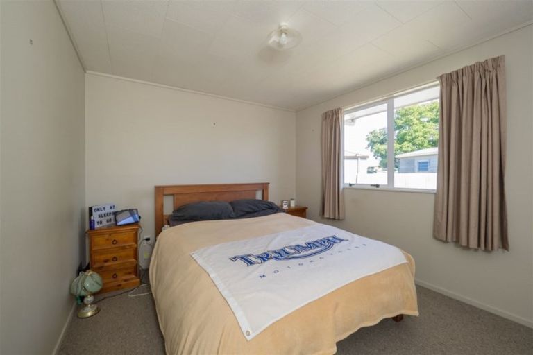 Photo of property in 6 Isleworth Road, Hinds, Ashburton, 7773