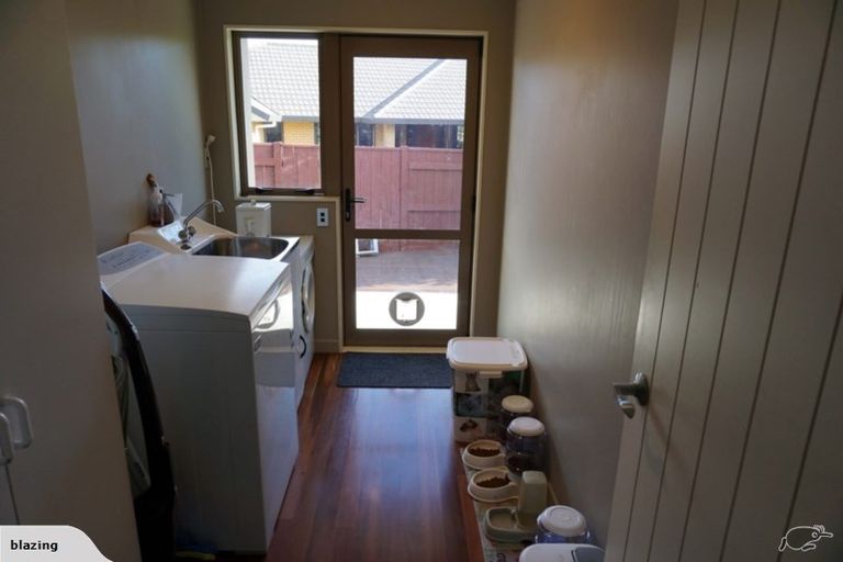 Photo of property in 15 Johnstone Drive, Fitzherbert, Palmerston North, 4410