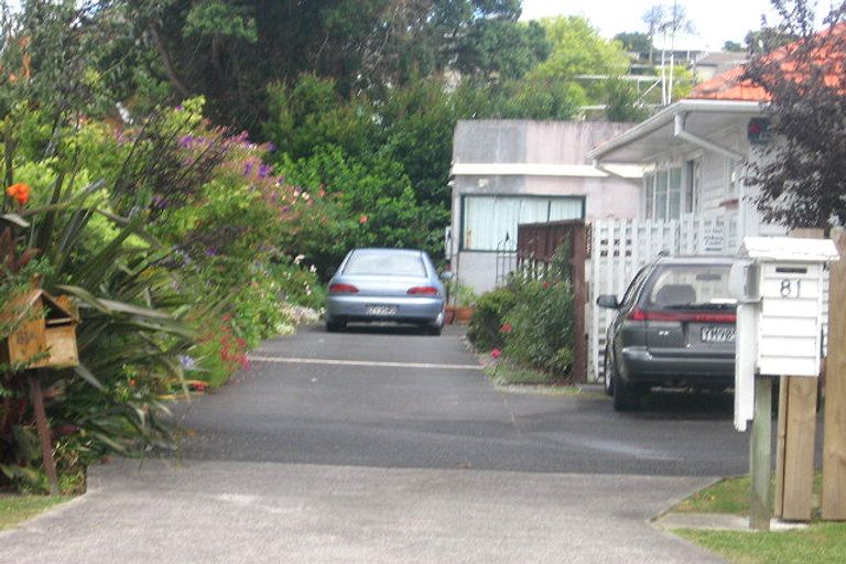 Photo of property in 2/81 Nile Road, Milford, Auckland, 0620