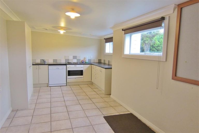 Photo of property in 84 Amohia Street, Paraparaumu, 5032