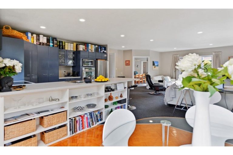 Photo of property in 19 Harrods Court, Ilam, Christchurch, 8053