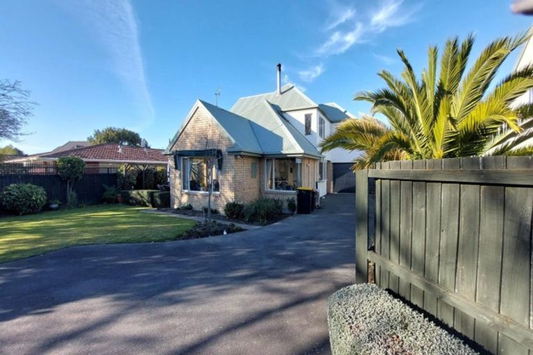 Photo of property in 106a Roydvale Avenue, Burnside, Christchurch, 8053