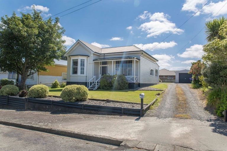 Photo of property in 20 Salisbury Street, Dannevirke, 4930