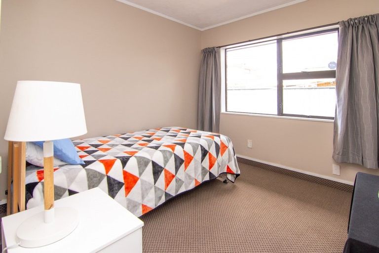 Photo of property in 115 Amberley Avenue, Highbury, Palmerston North, 4412