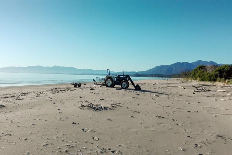 Photo of property in 125 Excellent Street, Collingwood, 7073