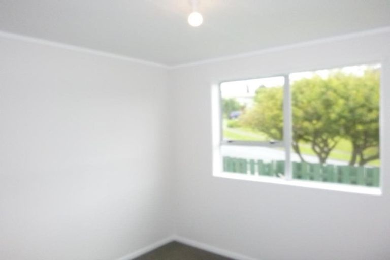 Photo of property in 111 Holborn Drive, Stokes Valley, Lower Hutt, 5019