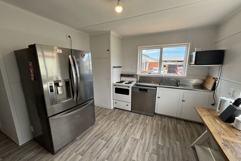 Photo of property in 1/26 Wrantage Street, Westown, New Plymouth, 4310