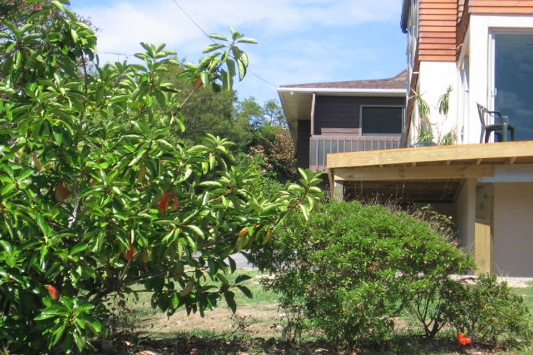 Photo of property in 1/40 Beulah Avenue, Rothesay Bay, Auckland, 0630