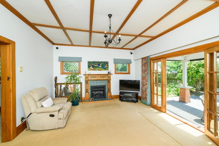 Photo of property in 3 Langston Avenue, Palmerston North, 4414