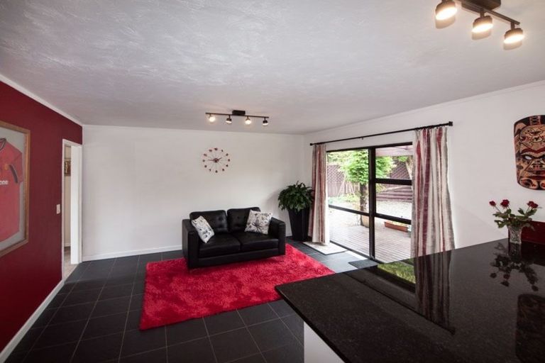 Photo of property in 75 Halswater Drive, Churton Park, Wellington, 6037