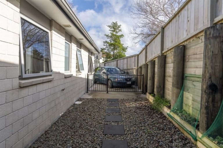 Photo of property in 3 Waikite Way, Welcome Bay, Tauranga, 3175