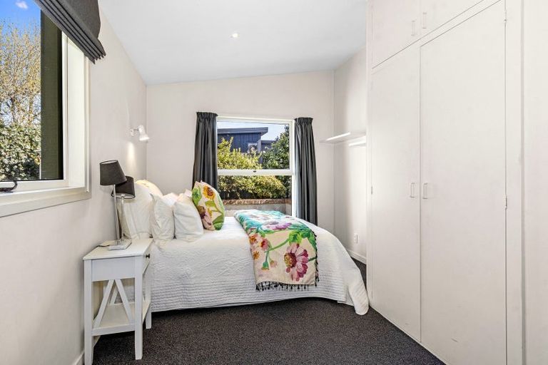 Photo of property in 53a Garreg Road, Bryndwr, Christchurch, 8052