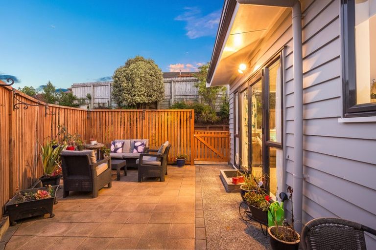 Photo of property in 26 Navigation Drive, Whitby, Porirua, 5024