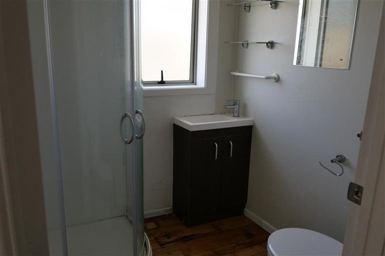 Photo of property in 16 Tuakau Road, Pukekohe, 2120