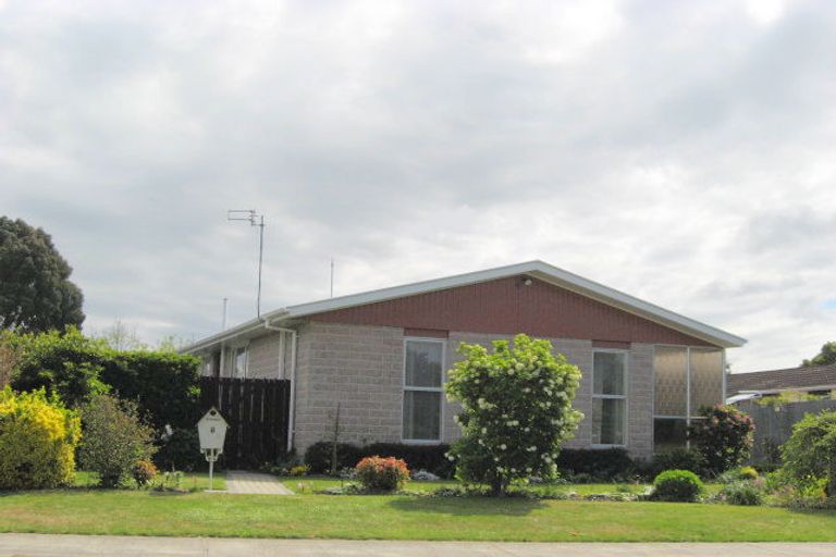 Photo of property in 7 Panckhurst Drive, Woodend, 7610