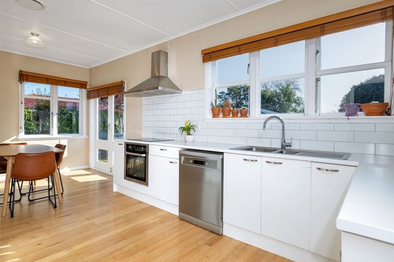 Photo of property in 95 Herbert Street, Masterton, 5810