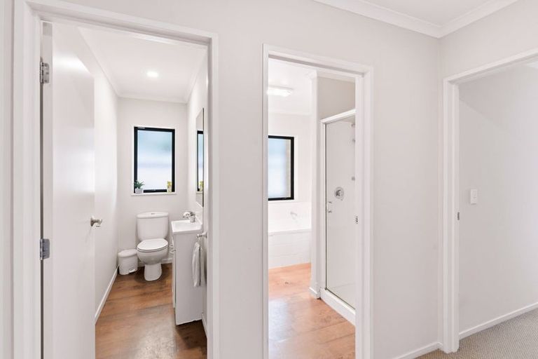 Photo of property in 15 Blowers Place, Halswell, Christchurch, 8025