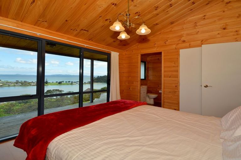 Photo of property in 30 Taipa Heights Drive, Taipa, 0420