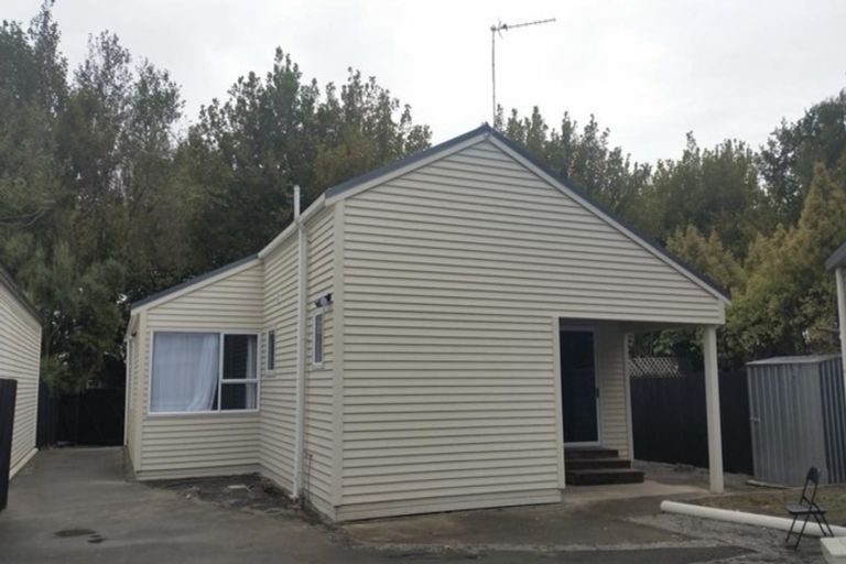 Photo of property in 110 Linwood Avenue, Linwood, Christchurch, 8011
