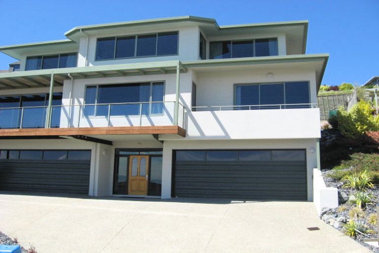 Photo of property in 14 Commodore Place, Britannia Heights, Nelson, 7010