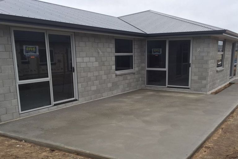 Photo of property in 12 Te Kio Crescent, Papamoa Beach, Papamoa, 3118