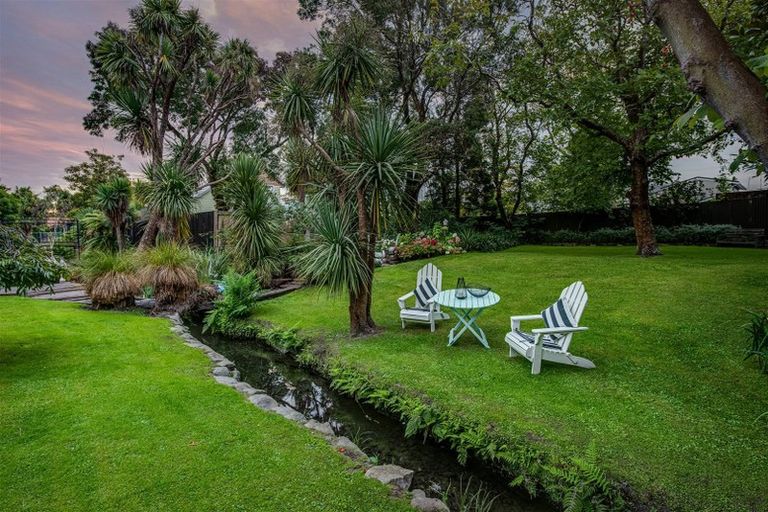 Photo of property in 132 Bishop Street, St Albans, Christchurch, 8014