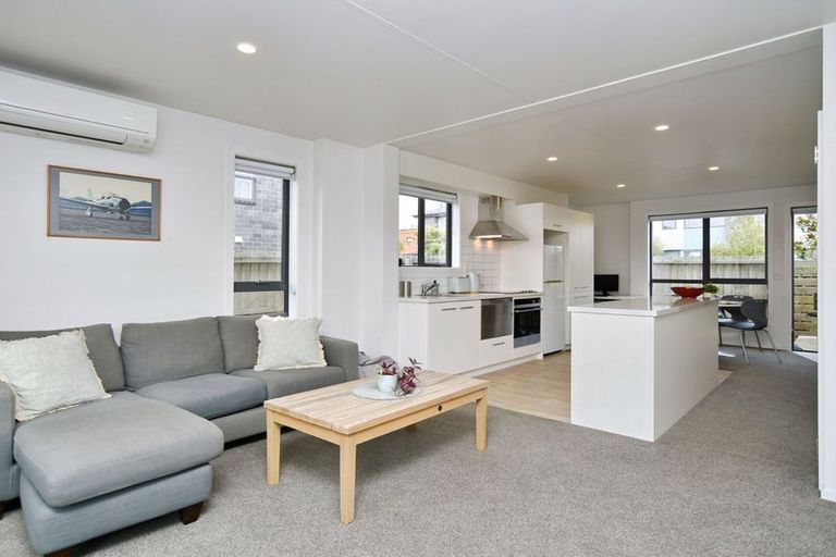 Photo of property in 14/14 Buffon Street, Waltham, Christchurch, 8023