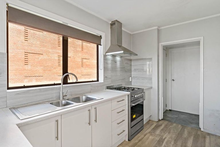 Photo of property in 107 Mount Wellington Highway, Mount Wellington, Auckland, 1060