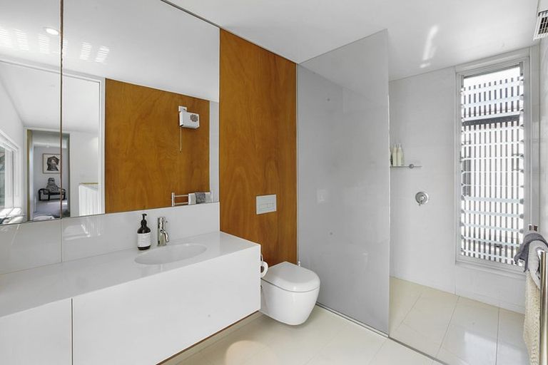 Photo of property in 79 Buller Street, New Plymouth, 4312