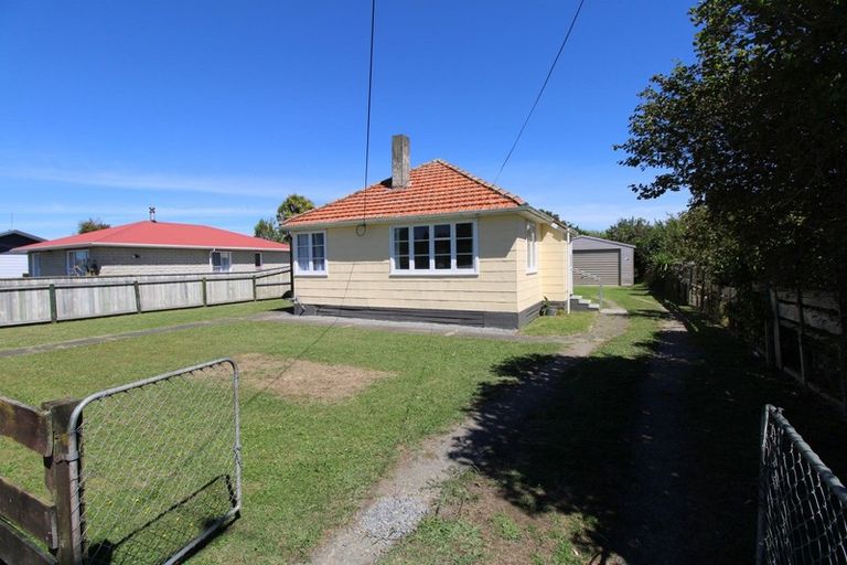 Photo of property in 34 Norbiton Road, Foxton, 4814