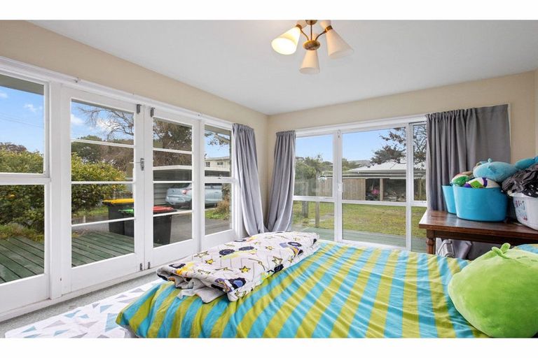 Photo of property in 6 Gresham Terrace, New Brighton, Christchurch, 8083
