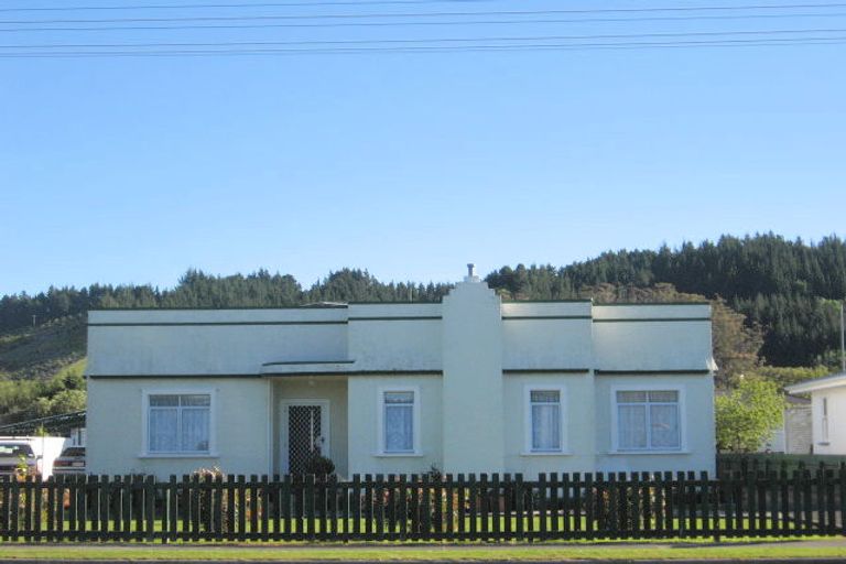 Photo of property in 183 Wainui Road, Kaiti, Gisborne, 4010